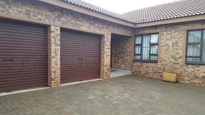 3 Bedroom Townhouse For Rent in Bethalrand, Bethal