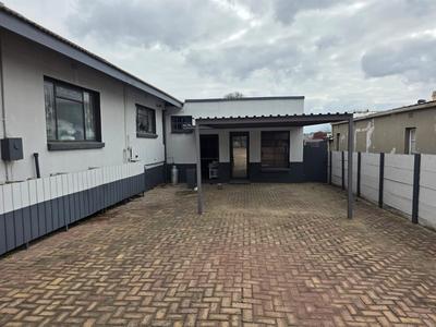 Furnished 1 Bedroom Flat For Rent in Bethal, Bethal